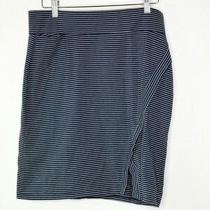 Toad&Co. Organic Cotton Blue White Striped Knit Skirt With Thigh Slit - Women’s